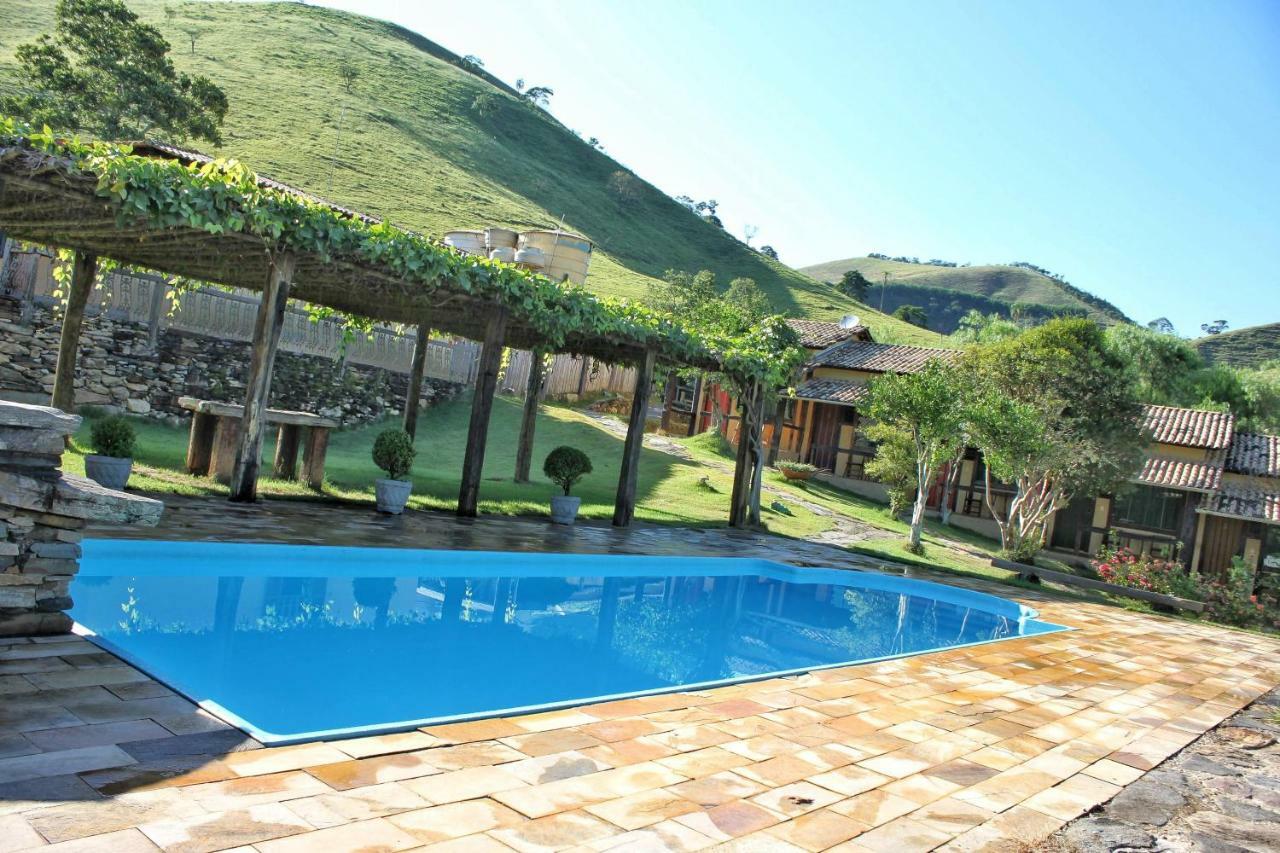 Pousada & Parada Olhos D'Agua Oliveira Fortes Extérieur photo