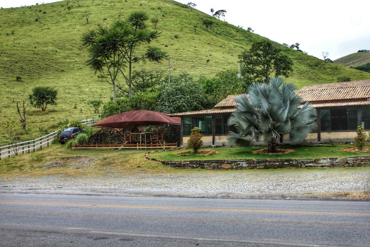 Pousada & Parada Olhos D'Agua Oliveira Fortes Extérieur photo