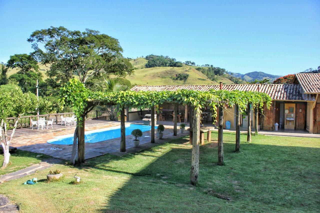 Pousada & Parada Olhos D'Agua Oliveira Fortes Extérieur photo